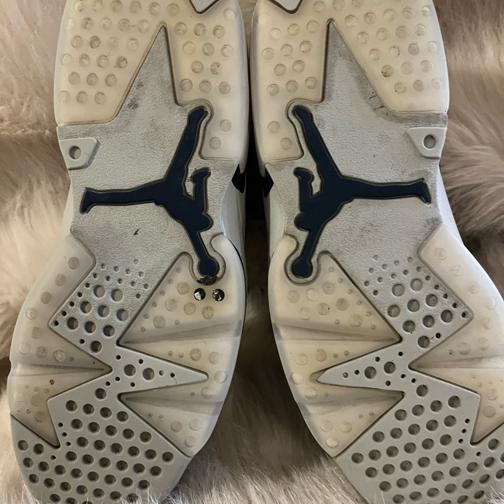 Jordan 6 Retro Suede Sneakers in Light Gray Navy Blue Size 7.5 men’s OG Retro - Picture 4 of 9